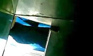 Il marito video porno vecchie maiale uccide sua moglie con un amico per due anni.