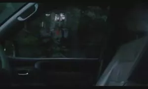 Il xxx nonne porche buco ha messo un cliente sul tavolo.