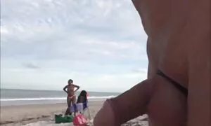 Lascia che la donna si arrenda vecchie porche porno a un vicino.
