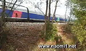 Bionda sono ora al servizio di vecchie troie sborrate un giovane amico.